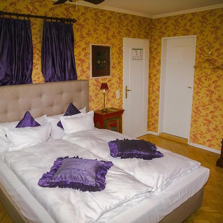Hotel Goldener Anker Байройт Экстерьер фото