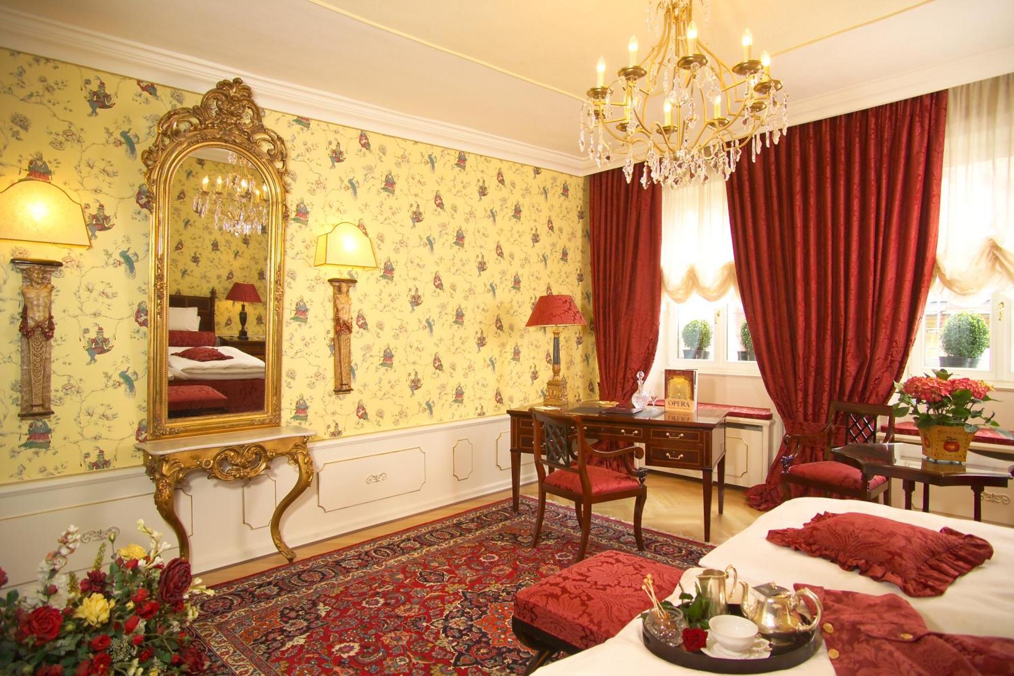 Hotel Goldener Anker Байройт Экстерьер фото